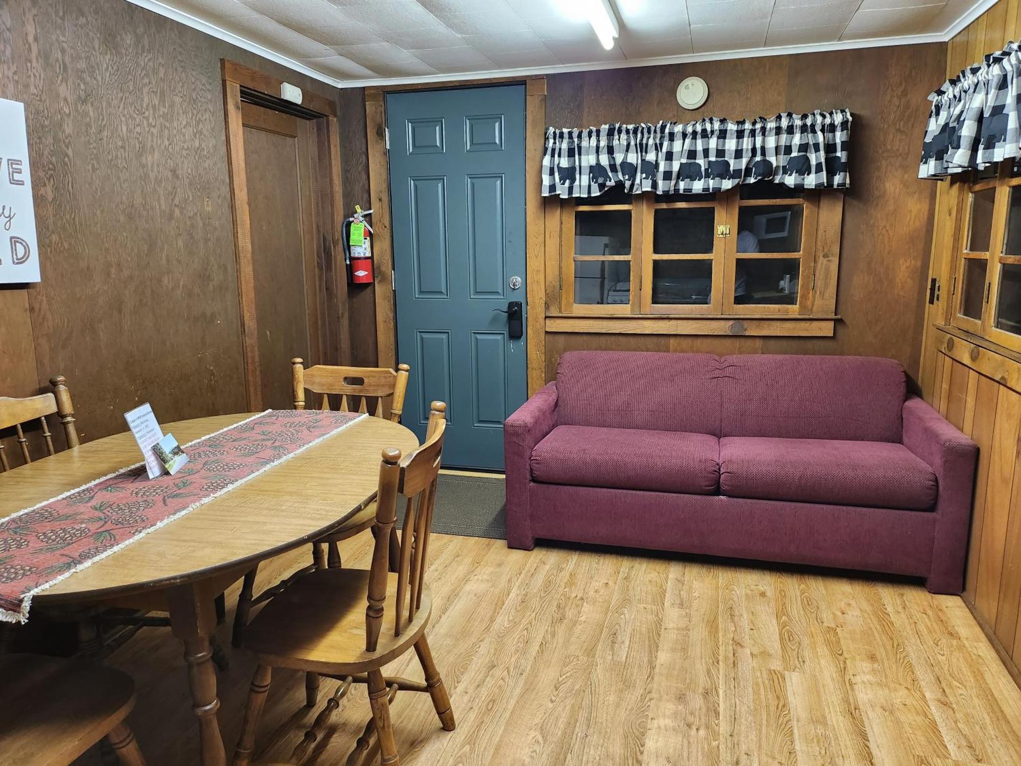 Moreno'S Adirondack Cabins 萨拉纳克莱克 外观 照片