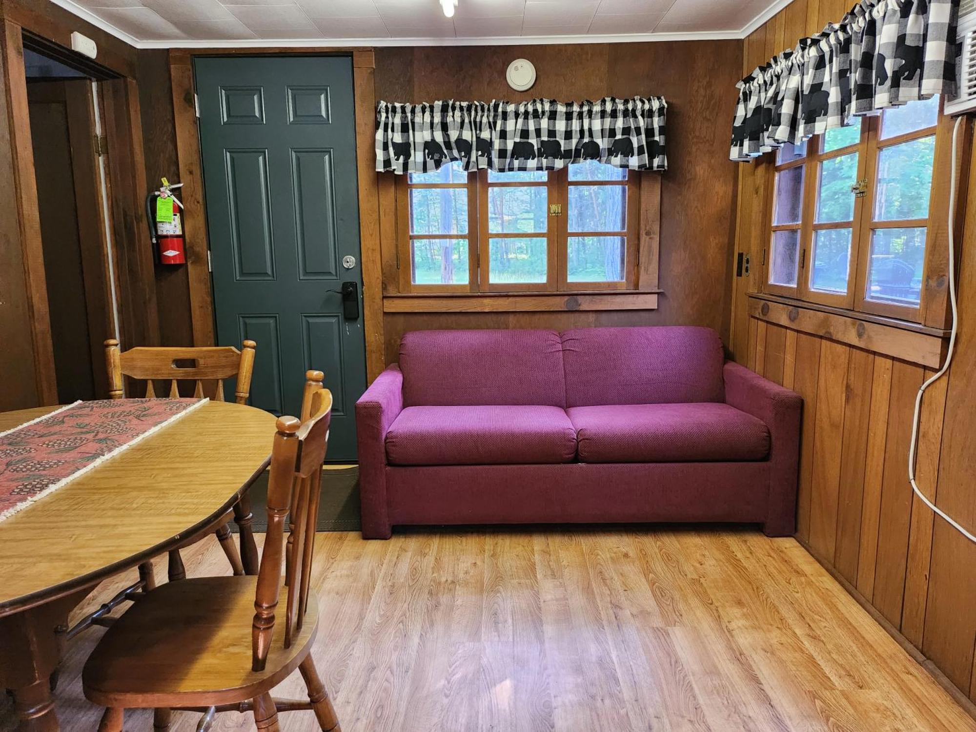 Moreno'S Adirondack Cabins 萨拉纳克莱克 外观 照片