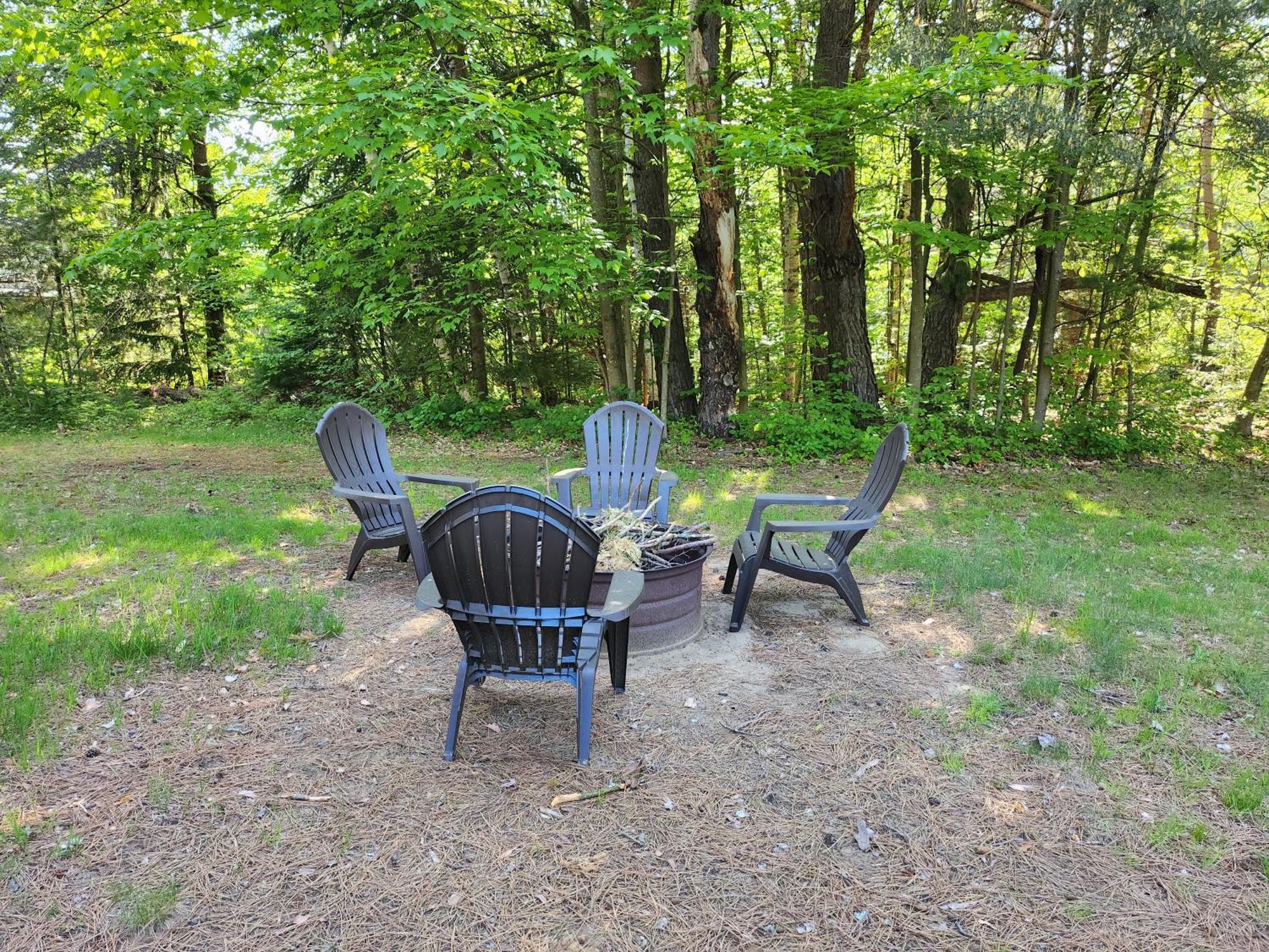 Moreno'S Adirondack Cabins 萨拉纳克莱克 外观 照片