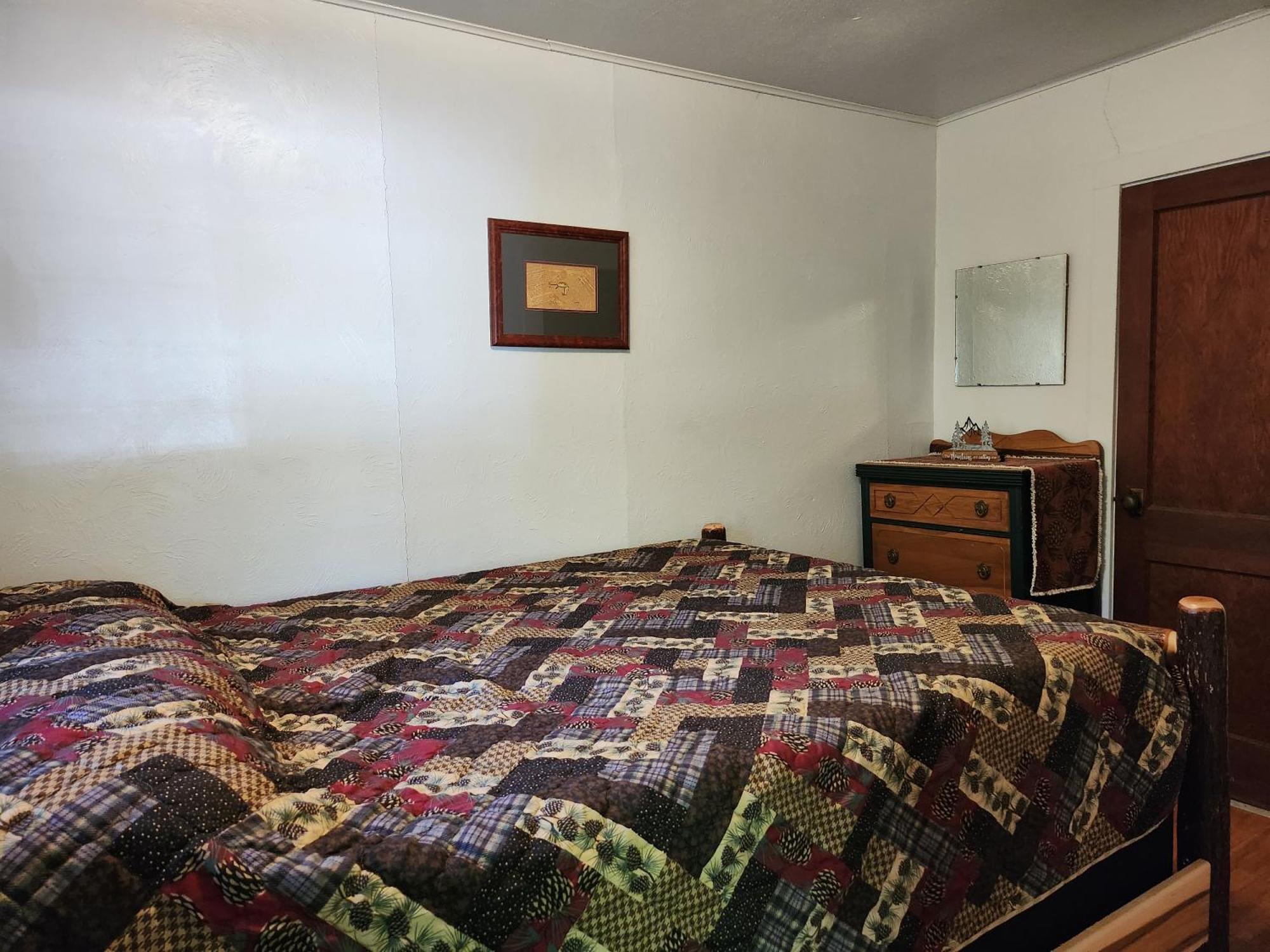Moreno'S Adirondack Cabins 萨拉纳克莱克 外观 照片