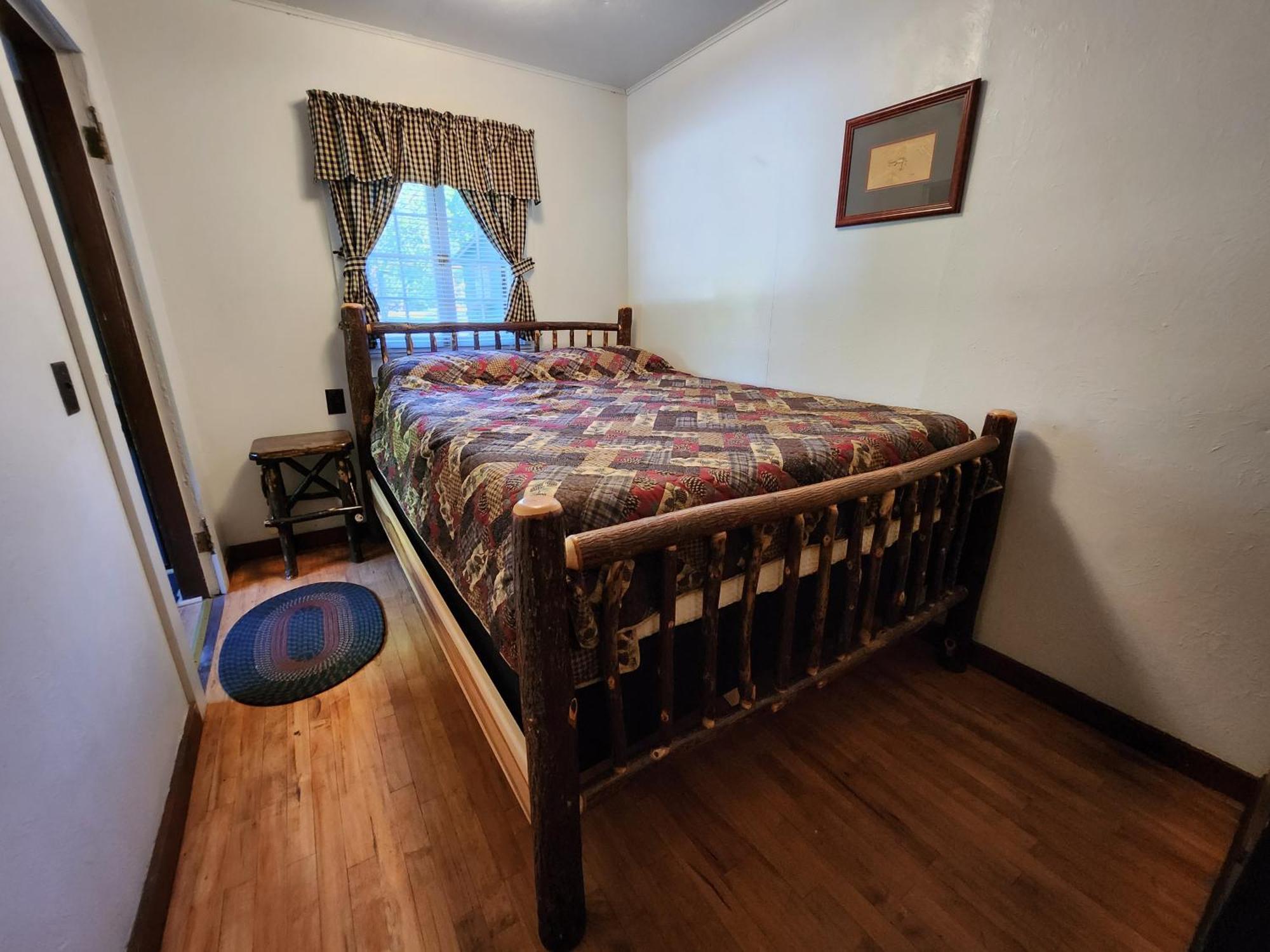 Moreno'S Adirondack Cabins 萨拉纳克莱克 外观 照片