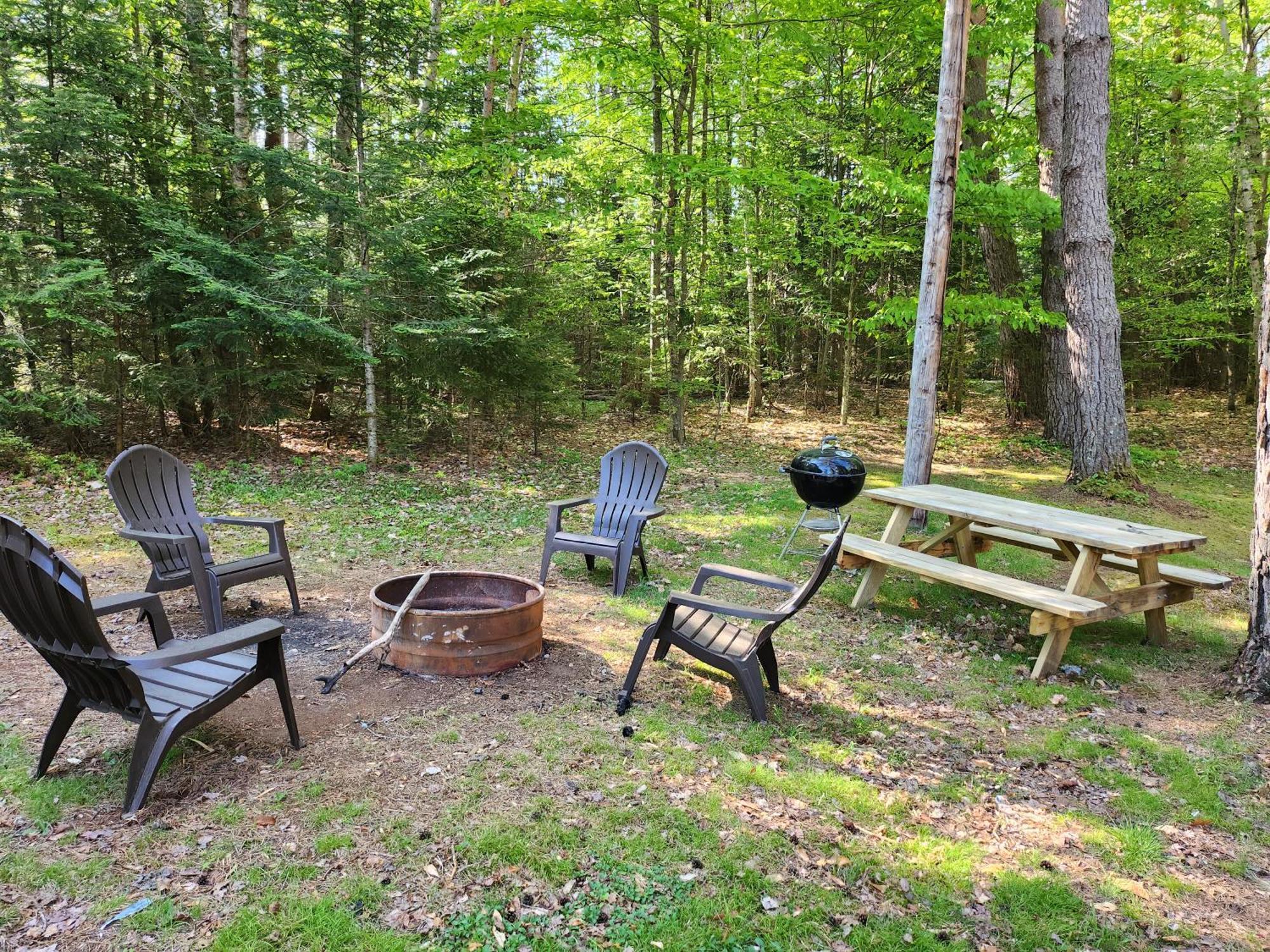 Moreno'S Adirondack Cabins 萨拉纳克莱克 外观 照片